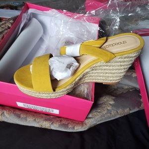 Shoedazzle Heeled Sandals